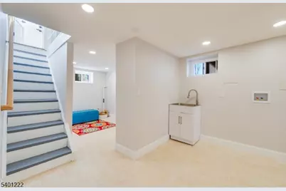 21 A Lombardy Pl, Maplewood, NJ 07040 - Photo 28