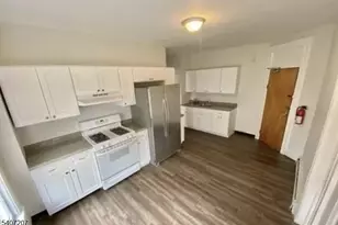 9 Harrison Pl, Clifton, NJ 07011 - Photo 2