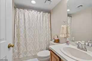 49 Boulder Run Rd, Paterson, NJ 07501 - Photo 18