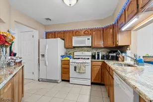 49 Boulder Run Rd, Paterson, NJ 07501 - Photo 8