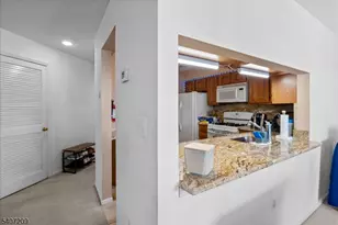 49 Boulder Run Rd, Paterson, NJ 07501 - Photo 16