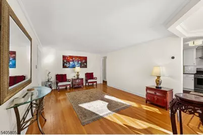 1779 Oak Hill Dr, Union Township, NJ 07083 - Photo 4