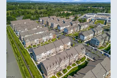 32 Cortland Ct, Livingston Twp., NJ 07039 - Photo 26