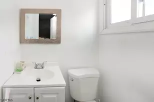 839 S 15th St, Newark, NJ 07108 - Photo 8