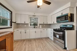 34 N 15th Ave, Manville, NJ 08835 - Photo 6