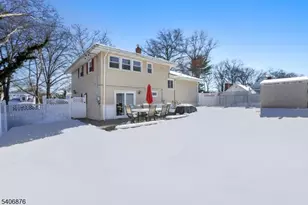 196 Russell Ave, Rahway, NJ 07065 - Photo 36