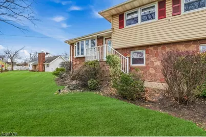 196 Russell Ave, Rahway, NJ 07065 - Photo 4