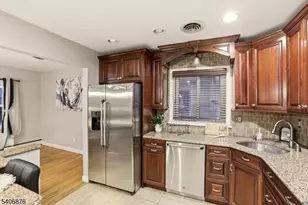 196 Russell Ave, Rahway, NJ 07065 - Photo 18