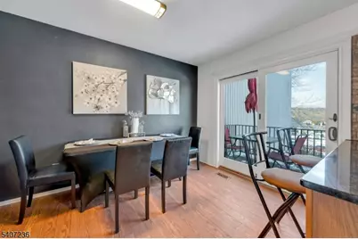 573 Dell Pl, Stanhope, NJ 07874 - Photo 8