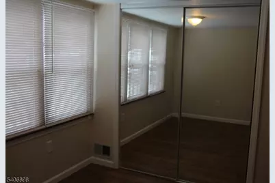 31 Ringwood La, West Milford, NJ 07421 - Photo 10