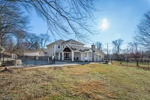 414 Mineral Springs Dr, Rockaway Township, NJ 07801 - Photo 40