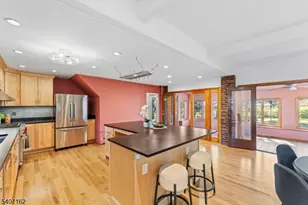 16 Lynn Dr, Clifton, NJ 07013 - Photo 12