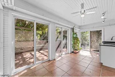 16 Lynn Dr, Clifton, NJ 07013 - Photo 34