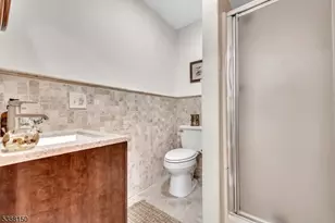 68 High Point Rd, Bloomingdale, NJ 07403 - Photo 26