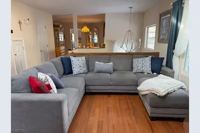 15 Rhea Run #15, Hampton Township, NJ 07860 - Photo 10