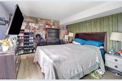 221 Chincopee Ave, Hopatcong, NJ 07843 - Photo 16