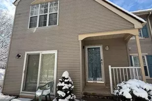 2710 Packer Ct, Bridgewater, NJ 08807 - Photo 2