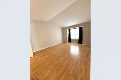 2710 Packer Ct, Bridgewater, NJ 08807 - Photo 18