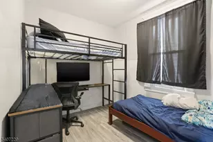 106 Wegman Parkway, Jersey City, NJ 07305 - Photo 8