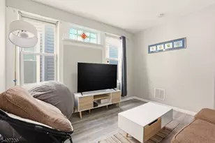 106 Wegman Parkway, Jersey City, NJ 07305 - Photo 24