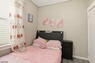 106 Wegman Parkway, Jersey City, NJ 07305 - Photo 18