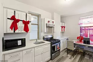 106 Wegman Parkway, Jersey City, NJ 07305 - Photo 12