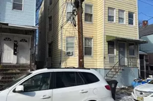 49 Norwood St, Newark, NJ 07106 - Photo 8