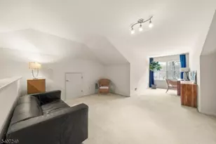 48 Bovensiepen Ct, Roseland, NJ 07068 - Photo 28