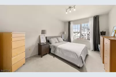 48 Bovensiepen Ct, Roseland, NJ 07068 - Photo 20