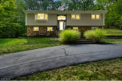 11 Glenbourne Dr, Boonton Township, NJ 07005 - Photo 2