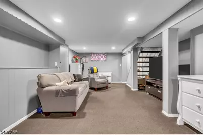 925 Woodland Ave, Union Township, NJ 07083 - Photo 24