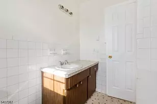 145 Arnot St Apt, Lodi, NJ 07644 - Photo 16