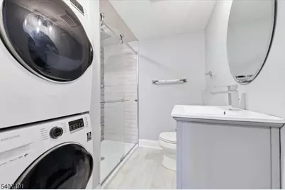 7 Main Ter, Bloomfield, NJ 07003 - Photo 12