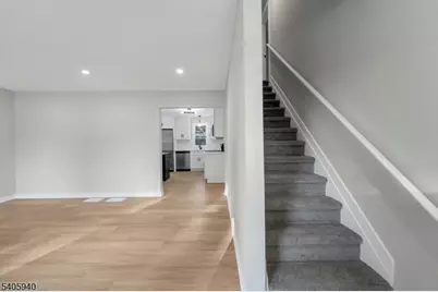 116 W Sunset Blvd, Andover Township, NJ 07860 - Photo 4