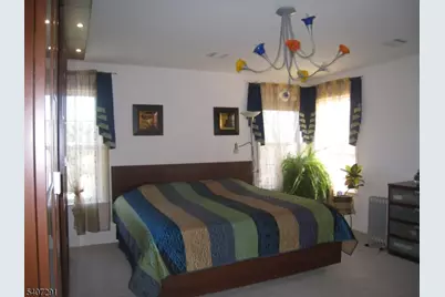 11 Evergreen Dr #64, Clifton, NJ 07014 - Photo 6