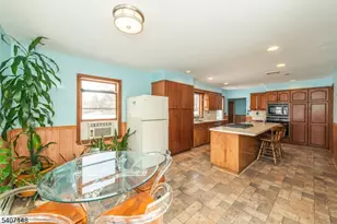 573 Wyckoff Ave, Mahwah Twp., NJ 07430 - Photo 14