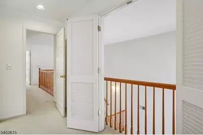 108 Kent Dr, Roseland, NJ 07068 - Photo 24