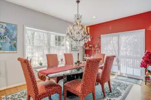 15 Paradise Pl, Roseland, NJ 07068 - Photo 10