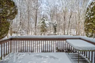 15 Paradise Pl, Roseland, NJ 07068 - Photo 24