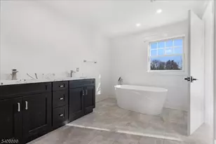 759 Mechlin Corner Rd, Union Township, NJ 08827 - Photo 30