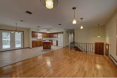 1316 Alps Rd, Wayne, NJ 07470 - Photo 8