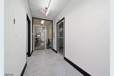 99 Morris Ave Unit 201, Springfield, NJ 07081 - Photo 16