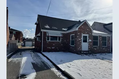 1632 Essex Ave, Linden, NJ 07036 - Photo 2