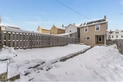 132 Bullman St, Phillipsburg, NJ 08865 - Photo 18