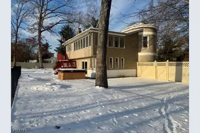 9 Windsor Dr, Jefferson Township, NJ 07438 - Photo 4