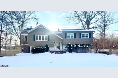 9 Windsor Dr, Jefferson Township, NJ 07438 - Photo 1