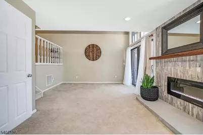 13 Village Way #4E, Vernon Twp., NJ 07462 - Photo 6