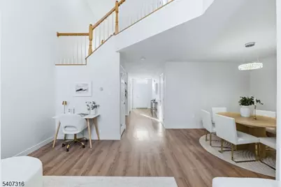 71 Washington Ct, Montville Township, NJ 07082 - Photo 8