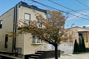 20 Lake St, Belleville, NJ 07109 - Photo 2