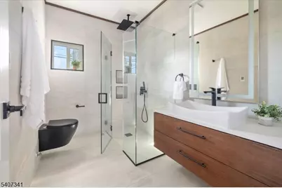 27 Sullivan Dr, Emerson, NJ 07630 - Photo 16